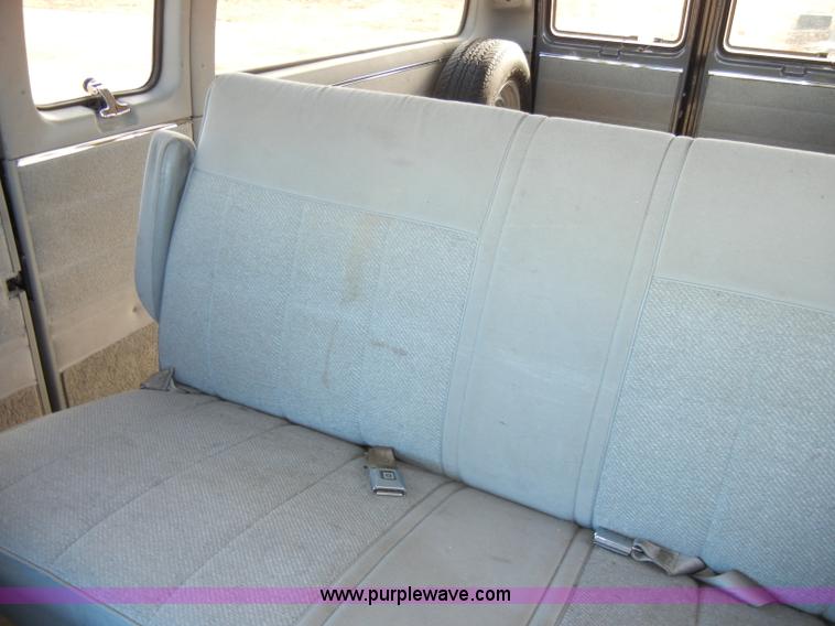 image for item C4030 1995 Chevrolet Beauville G20 van