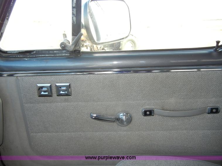 image for item C4030 1995 Chevrolet Beauville G20 van