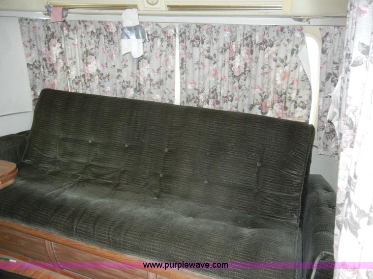 image for item C4109 1976 Airstream Sovereign Land Yacht 27' travel trailer