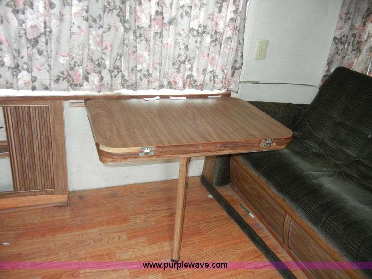 image for item C4109 1976 Airstream Sovereign Land Yacht 27' travel trailer