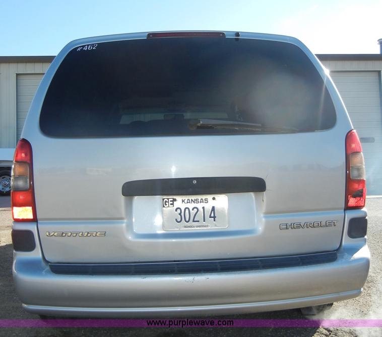 image for item C4118 1998 Chevrolet Venture minivan