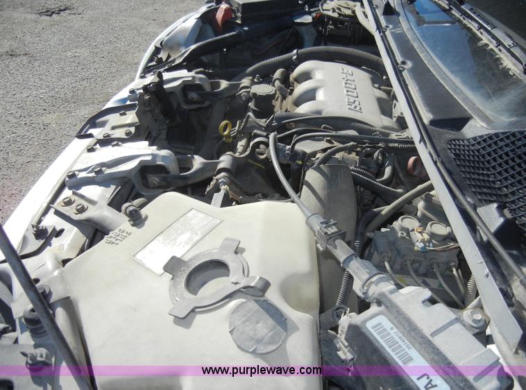 image for item C4118 1998 Chevrolet Venture minivan