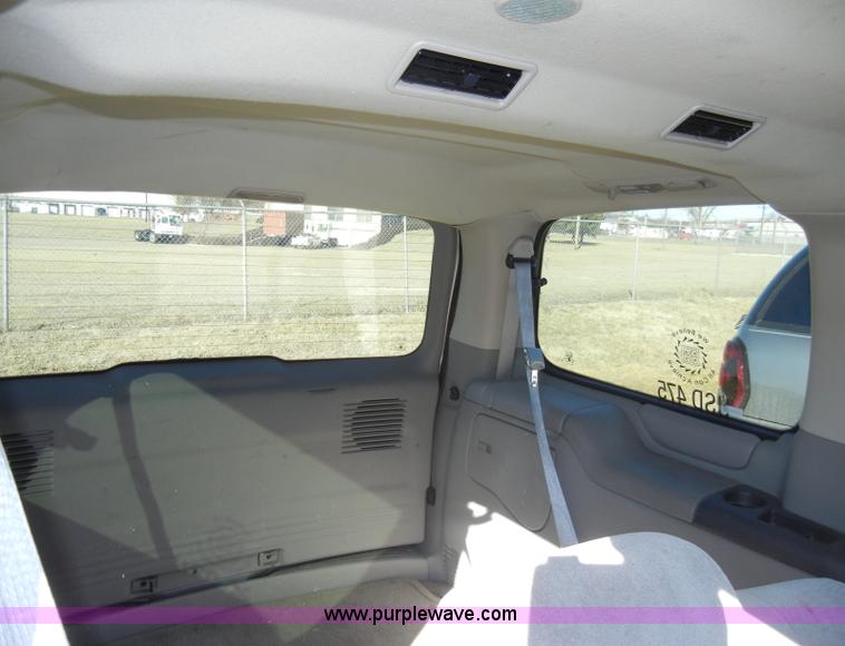 image for item C4118 1998 Chevrolet Venture minivan