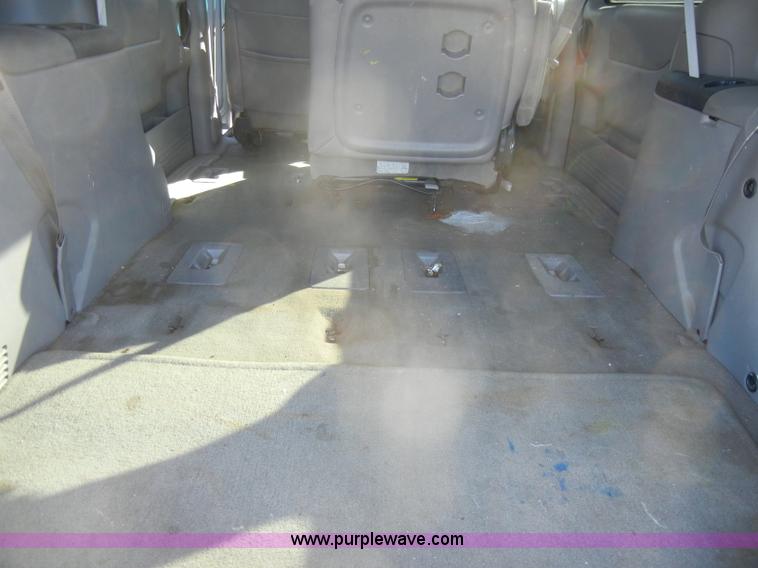 image for item C4118 1998 Chevrolet Venture minivan