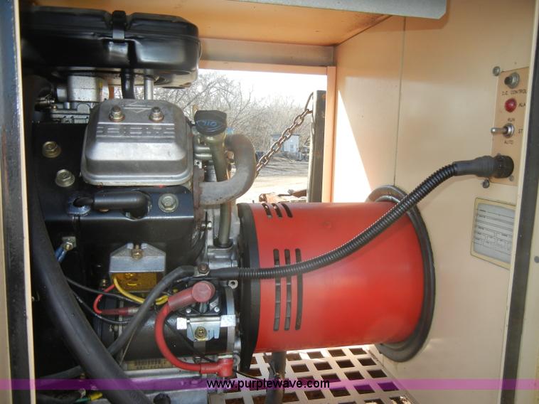 image for item C4121 1999 Winco 8 Kw generator