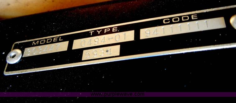 image for item C4121 1999 Winco 8 Kw generator