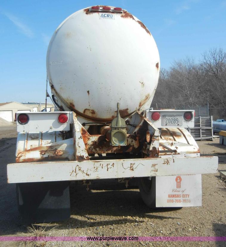 image for item C4129 1991 water tanker