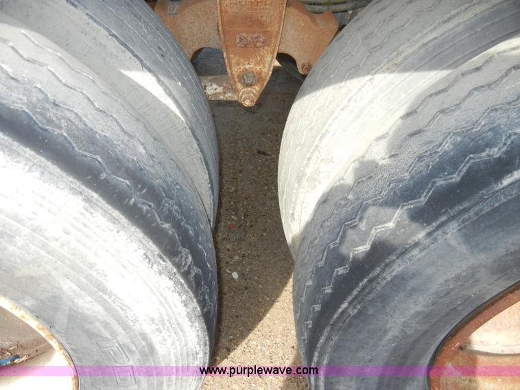 image for item C4129 1991 water tanker