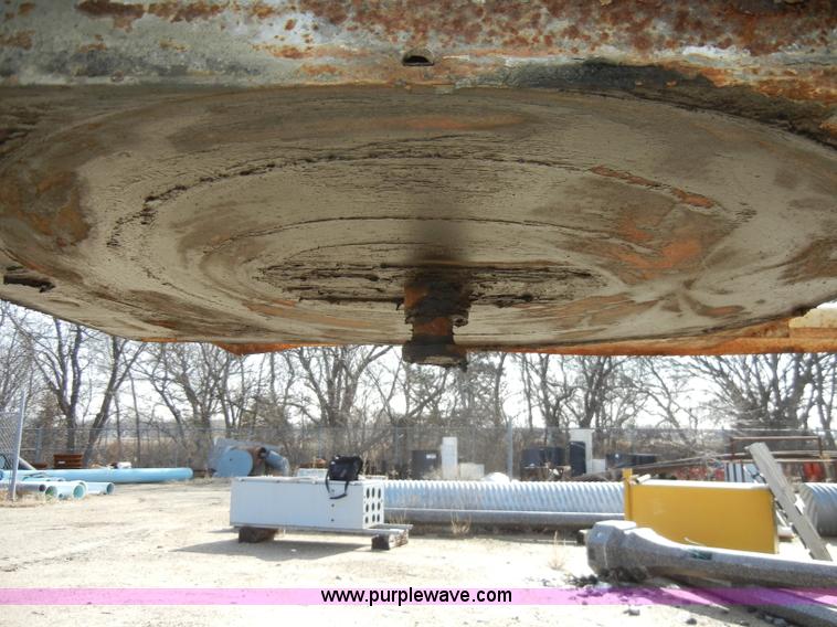 image for item C4129 1991 water tanker