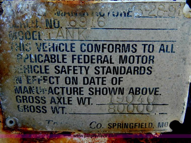 image for item C4129 1991 water tanker