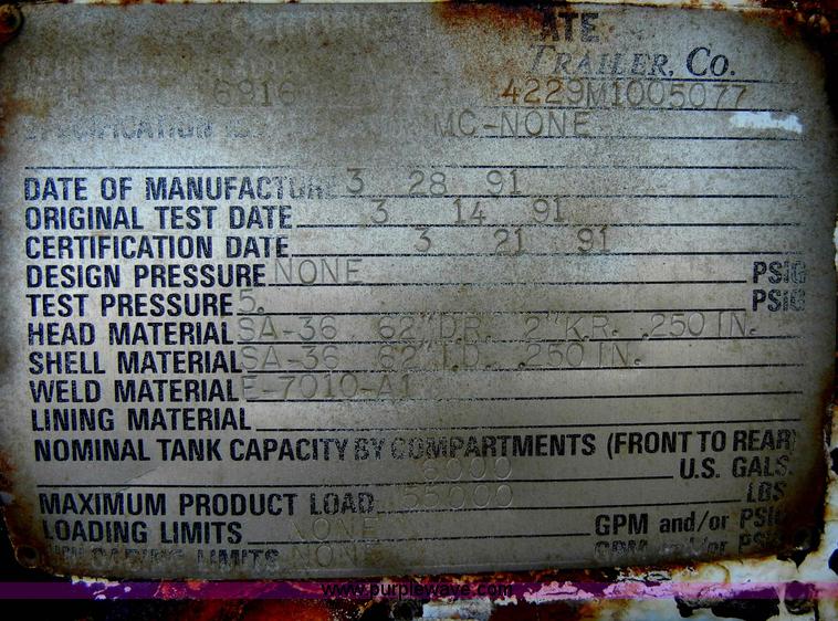 image for item C4129 1991 water tanker