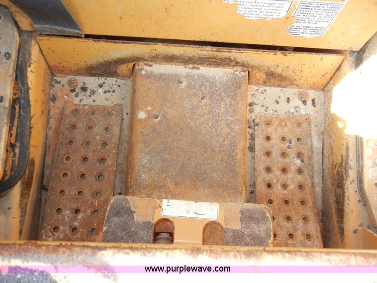 image for item C4132 1996 Case 1840 skid steer