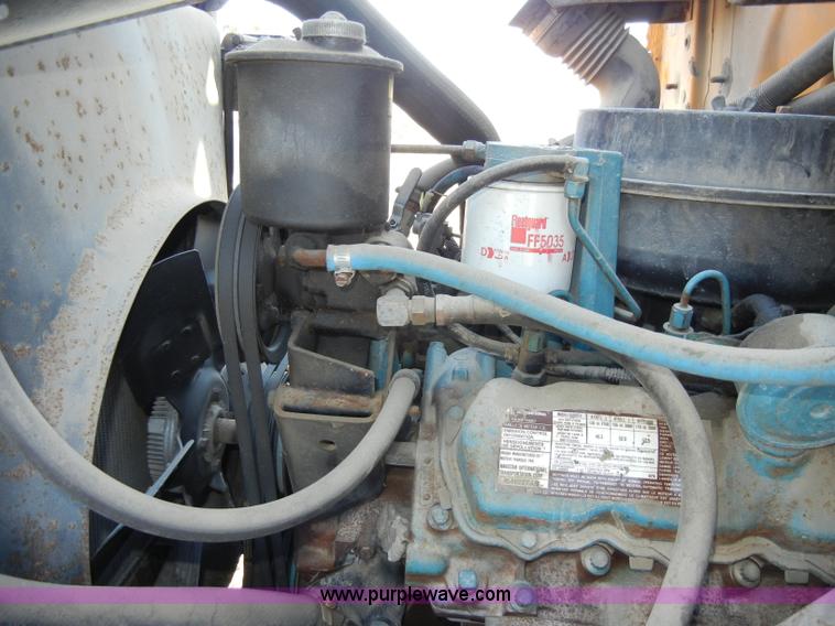 image for item C4133 1991 International 3700 school bus