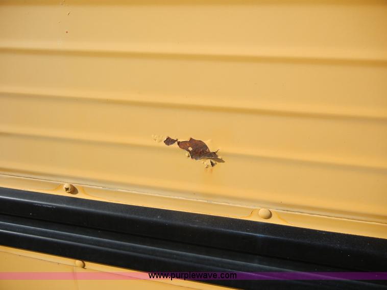 image for item C4133 1991 International 3700 school bus