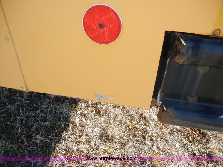 image for item C4133 1991 International 3700 school bus