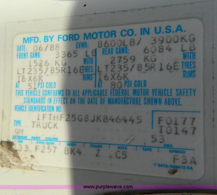 image for item D8737 1988 Ford F250 Custom pickup truck