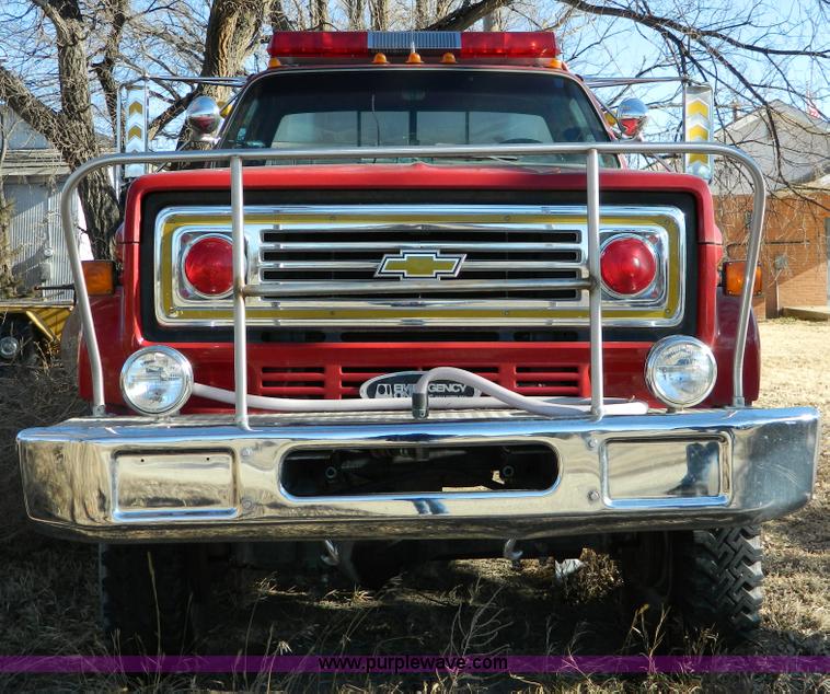 image for item D8738 1985 Chevrolet C70 firetruck