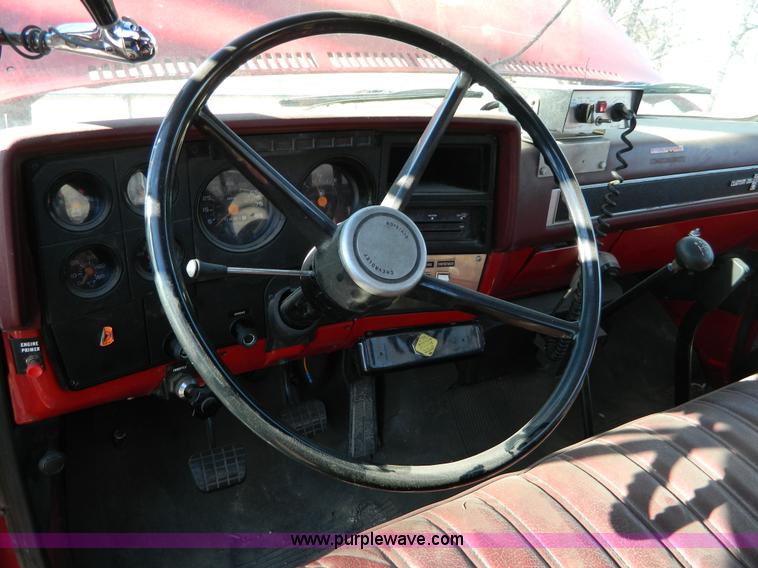 image for item D8738 1985 Chevrolet C70 firetruck