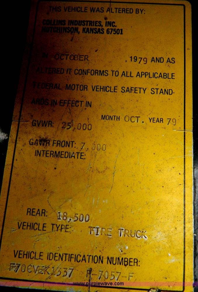 image for item D8745 1979 Ford F700 firetruck