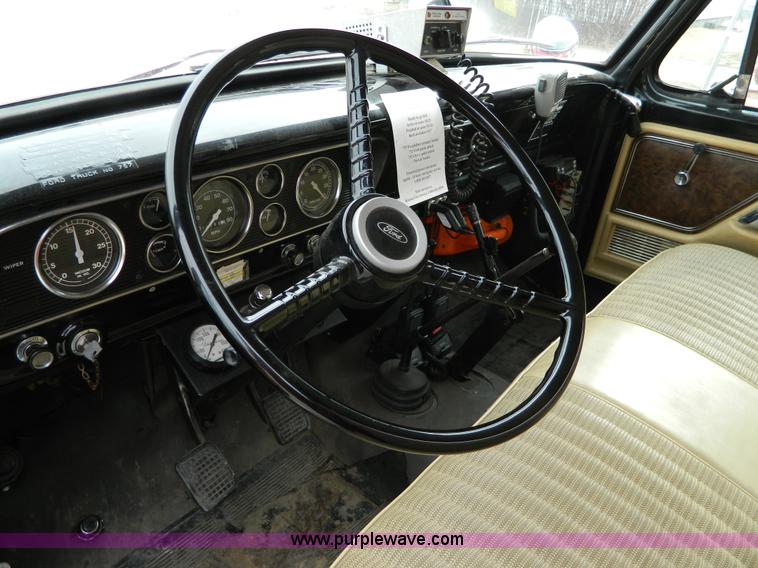 image for item D8745 1979 Ford F700 firetruck