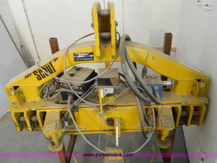 image for item E9352 Buffalo three point guidance system