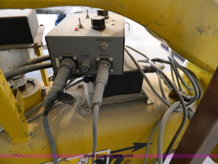 image for item E9352 Buffalo three point guidance system