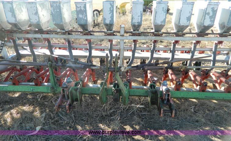 image for item E9361 10' hoe drill