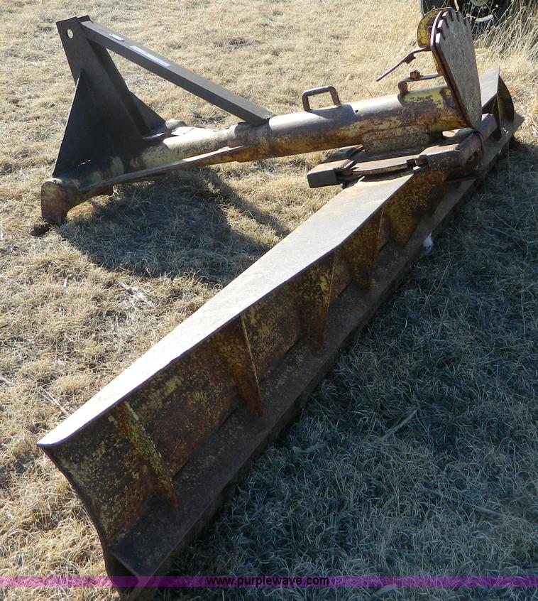 image for item E9362 7' three point back blade