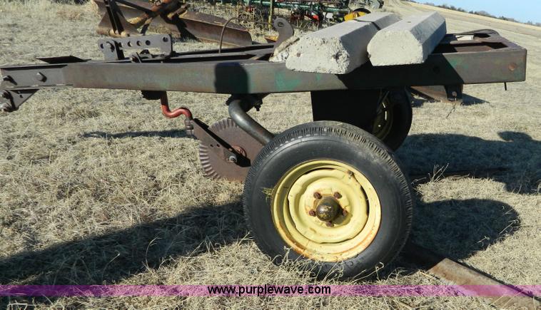 image for item E9364 Noble 7.5' single V-blade