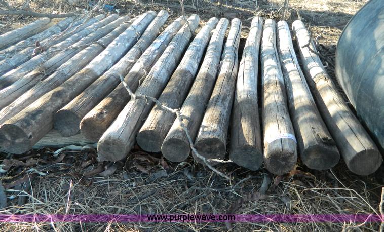 image for item E9370 (17) used wood posts
