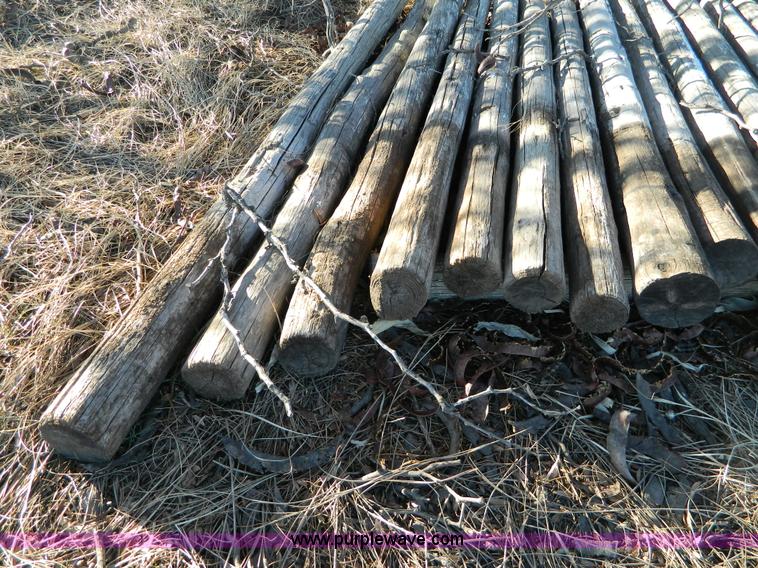 image for item E9370 (17) used wood posts
