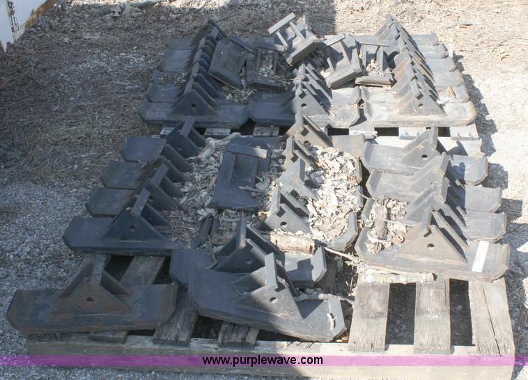 image for item H9615 (39) snow plow skid plates