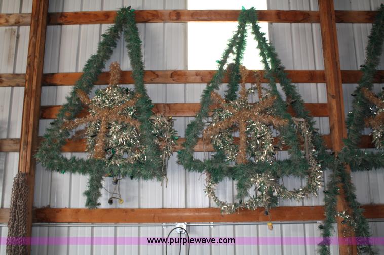 image for item H9683 Christmas tree decorations