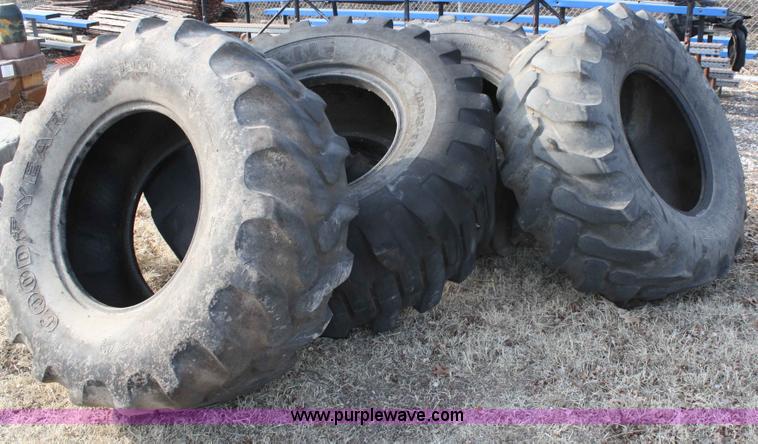 image for item H9688 (5) loader tires
