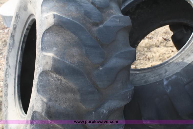 image for item H9688 (5) loader tires