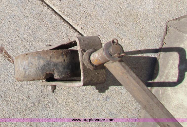 image for item I9657 Woods RM48UM finish mower