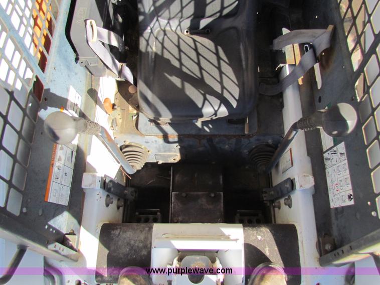 image for item I9660 Bobcat 753 skid steer