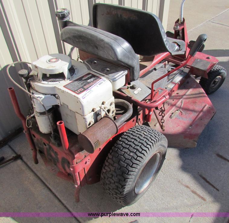 image for item I9662 Snapper lawn mower
