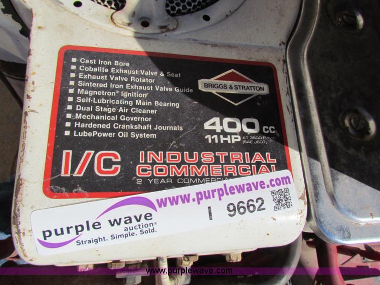 image for item I9662 Snapper lawn mower