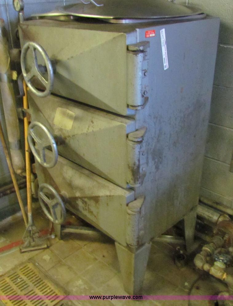 image for item I9666 Three door free standing forge