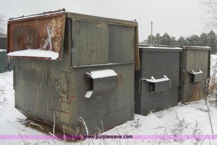 image for item J9457 (19) assorted metal trash dumpsters