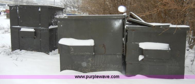 image for item J9457 (19) assorted metal trash dumpsters