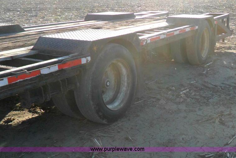 image for item A1893 1990 Transcraft DTL23-48 48' dropdeck trailer