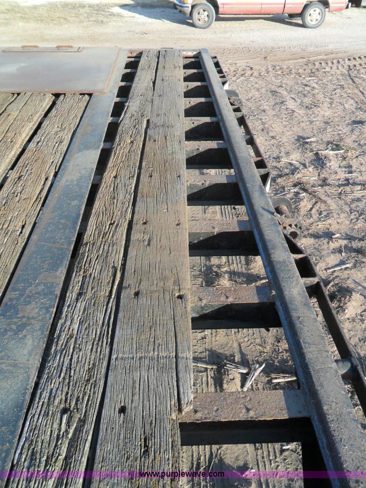 image for item A1893 1990 Transcraft DTL23-48 48' dropdeck trailer