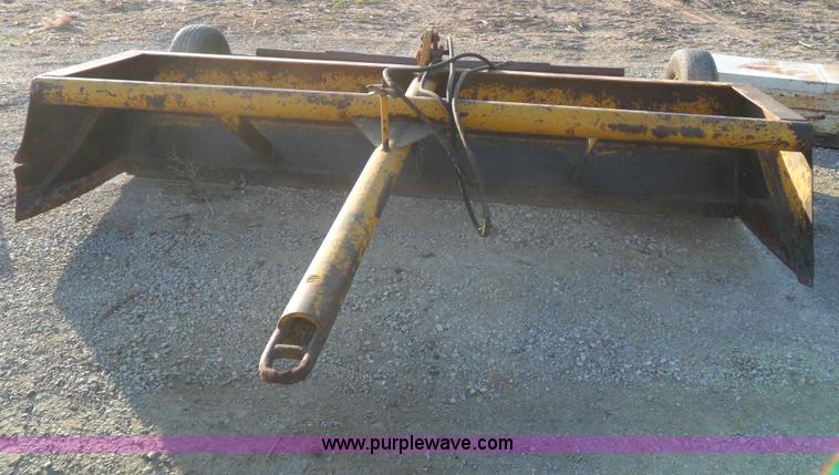 image for item A1901 Tucker 10' speed mower