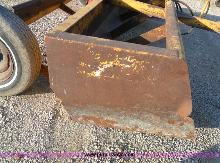 image for item A1901 Tucker 10' speed mower