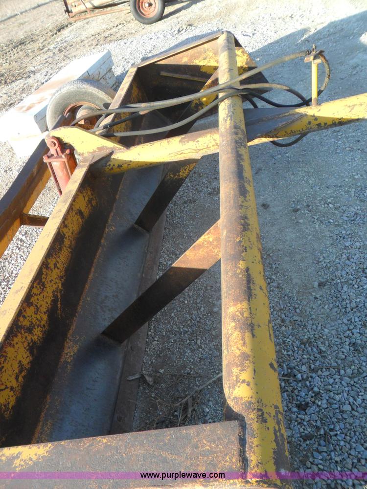 image for item A1901 Tucker 10' speed mower