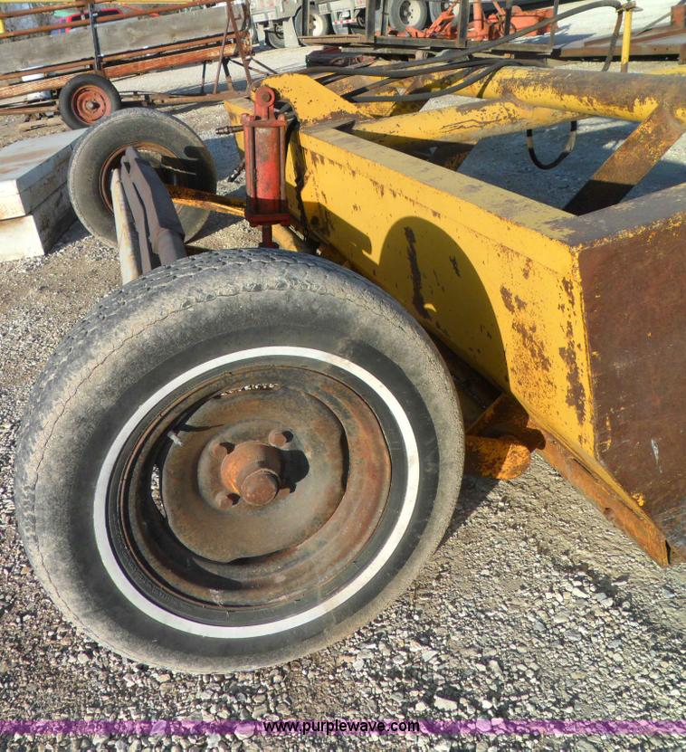 image for item A1901 Tucker 10' speed mower