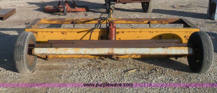 image for item A1901 Tucker 10' speed mower