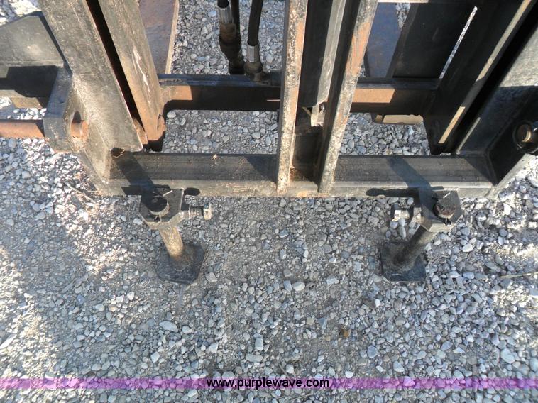 image for item A1914 Gnuse forklift